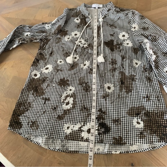 Pearl by Lela Rose Gingham floral voile tunic top tasseled long sleeve V-neck - Picture 13 of 13